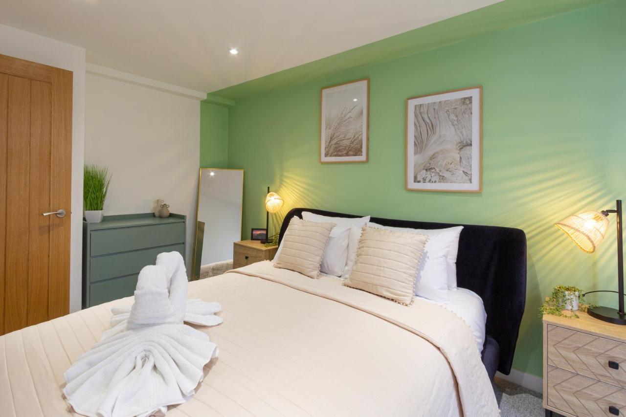 The Regent Luxury Pad *